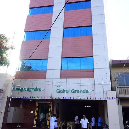 Hotel Gokulgrande Erode Esterno foto