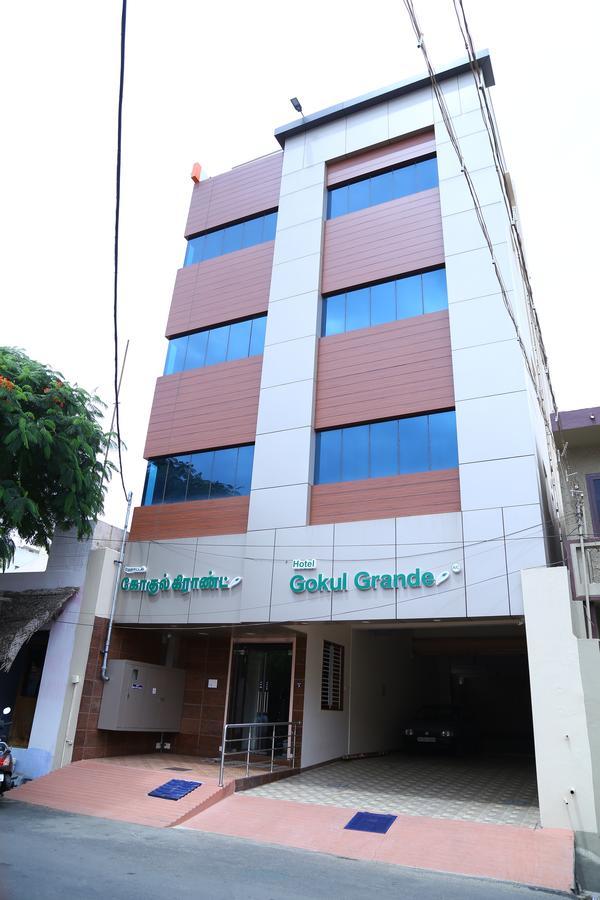 Hotel Gokulgrande Erode Esterno foto